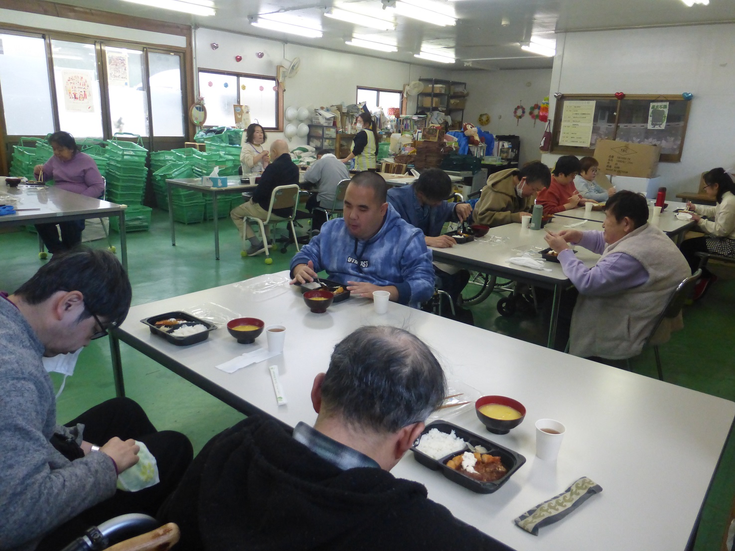 お楽しみ昼食2
