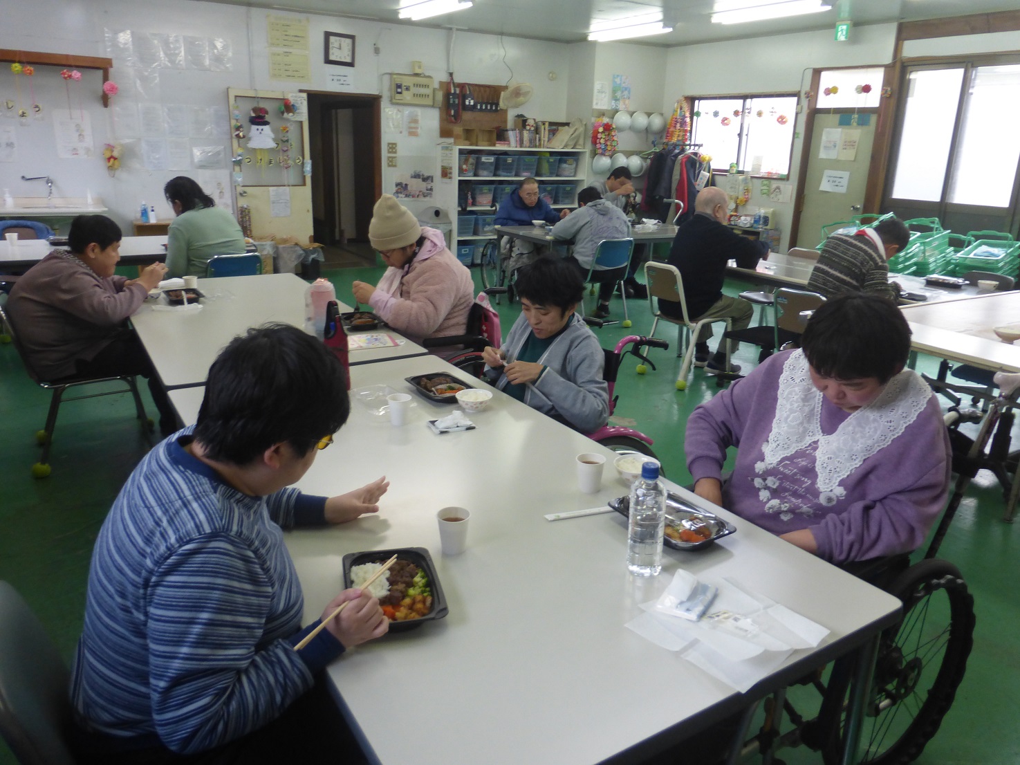 お楽しみ昼食1
